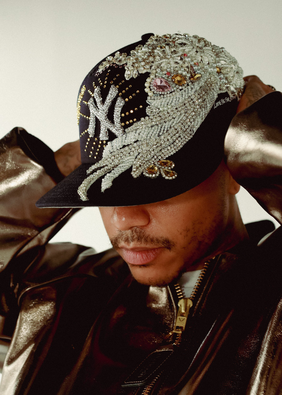 SWAROVSKI EMBELLISHED NEW YORK YANKEE THINKING CAP — FLY GEENIUS